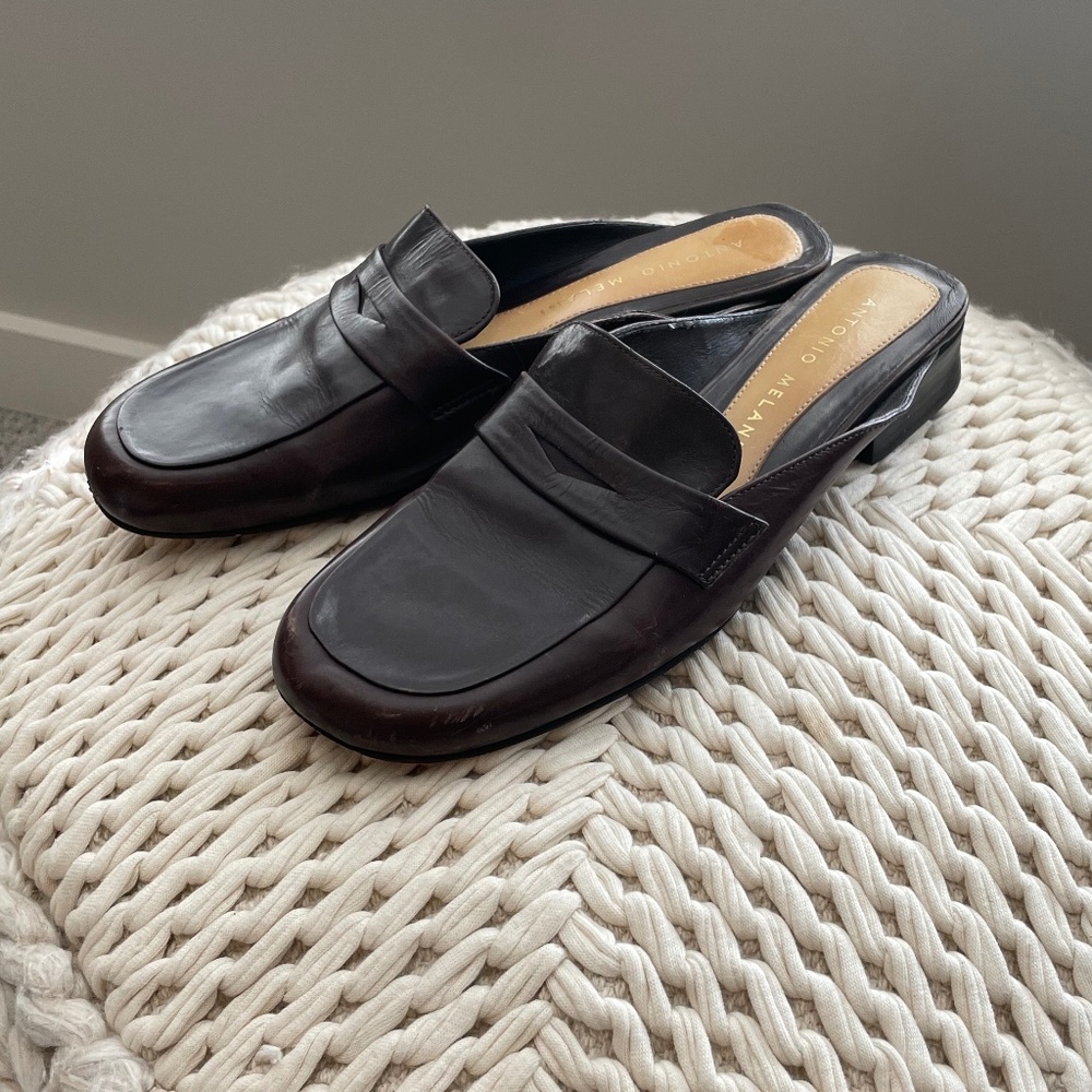 Antonio Melani womens brown leather loafer slides sz10